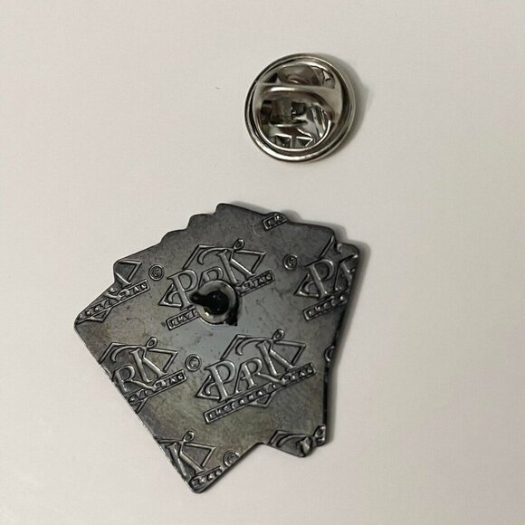 Vintage Park International Deck of Cards Lapel Pin Royal Flush Poker Cards - Picture 5 of 10